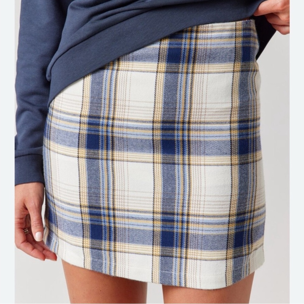 Francesca’s Plaid Pencil Skirt